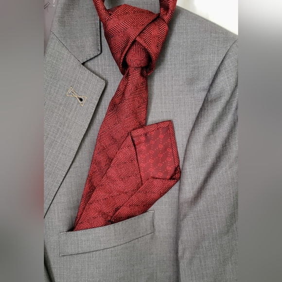 Vintage Gucci classic double GG design,jacquard, silk necktie. EUC - Picture 11 of 11